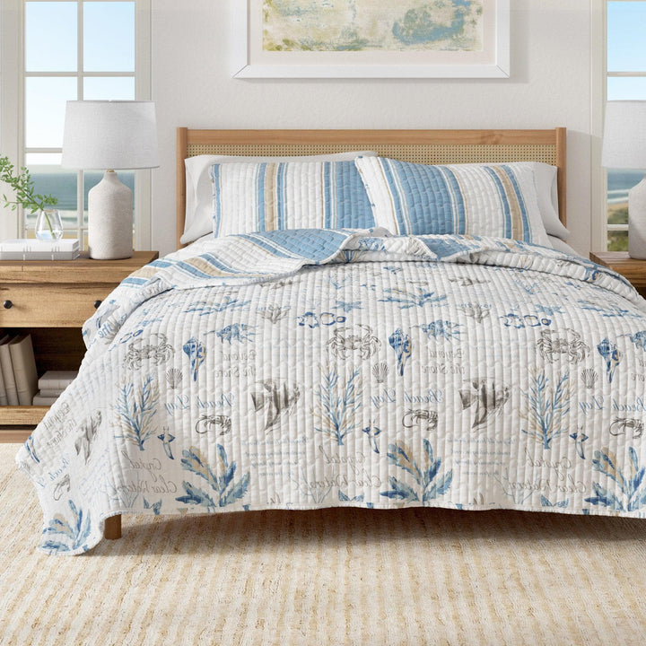 New Castle Reversible Quilt Set