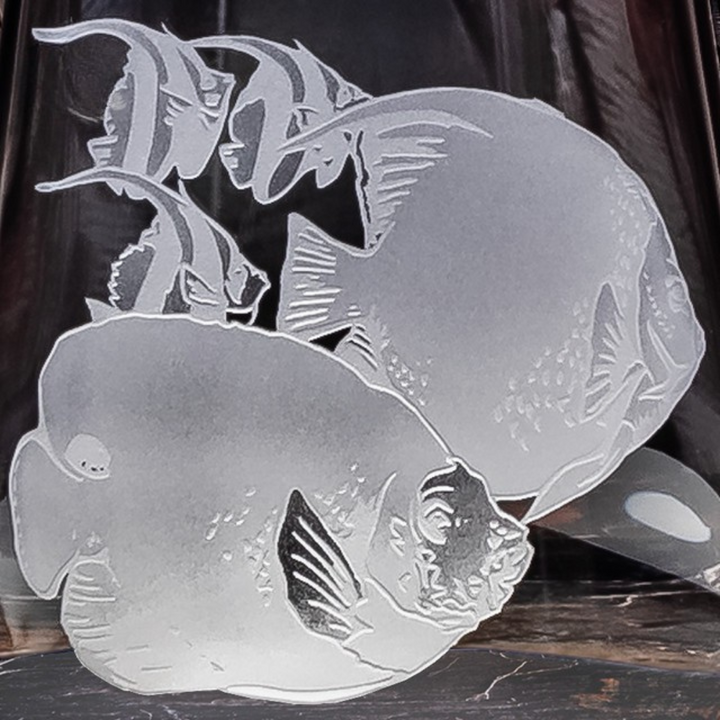 Seaside Crystal Sand Carved Stemless Wine Glasses - textured 5 fish design - Coastal Compass Home Decor