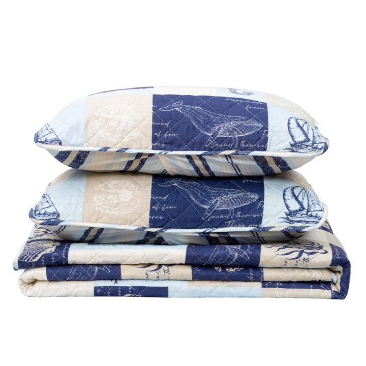 Seaside Patchwork Quilt Set