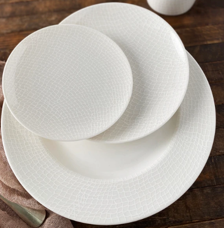 Catch White Rimmed Dinner Plate