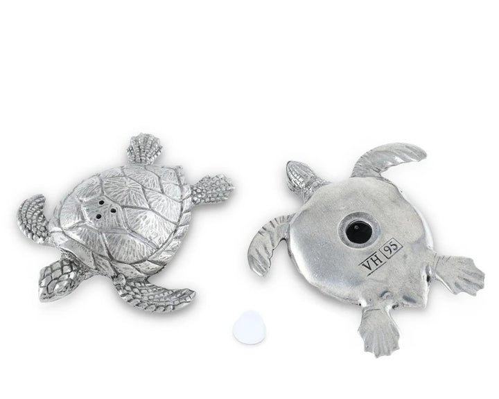 Sea Turtles Salt & Pepper Shaker Set - The Coastal Compass Home Decor