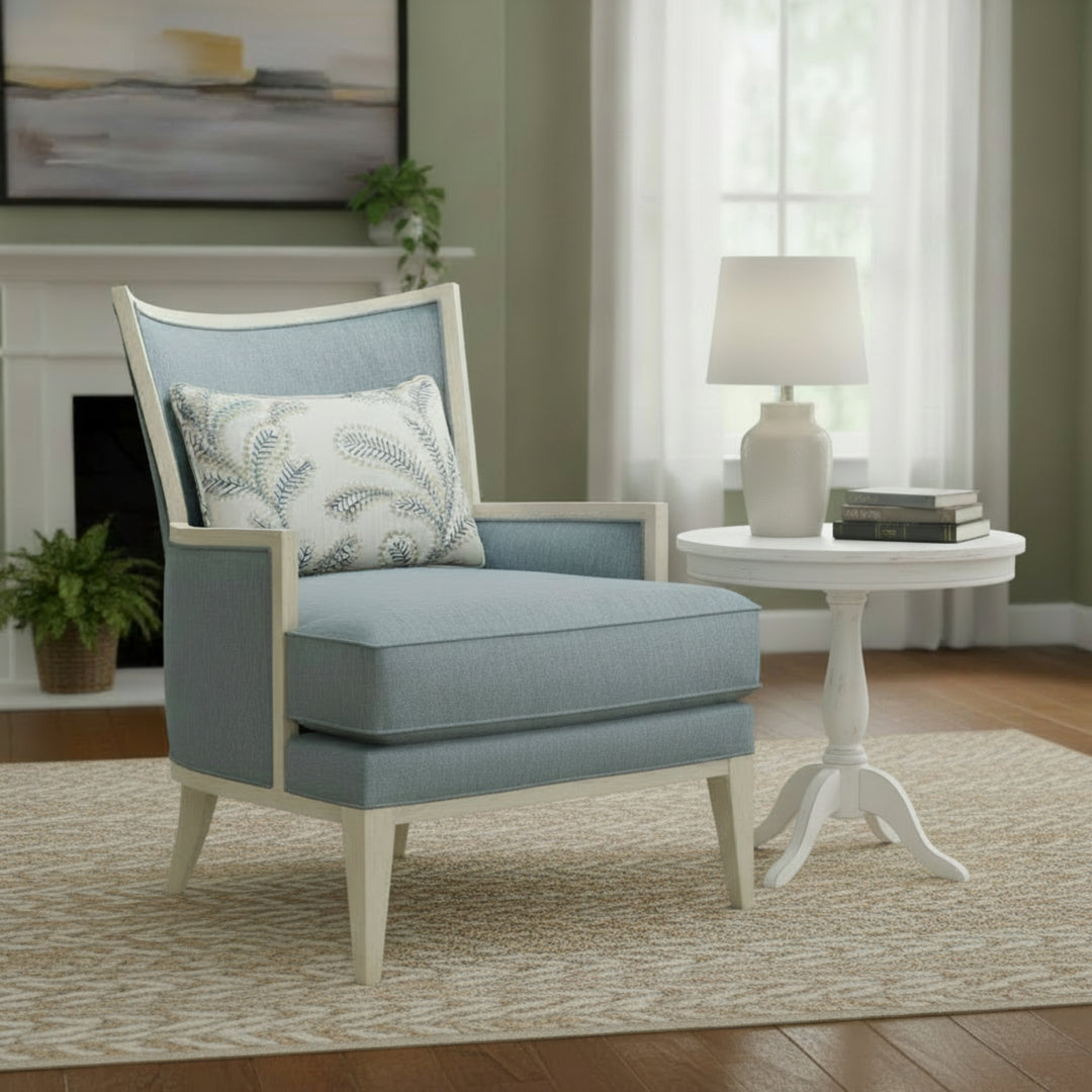 Amelia Accent Chair w Pillow