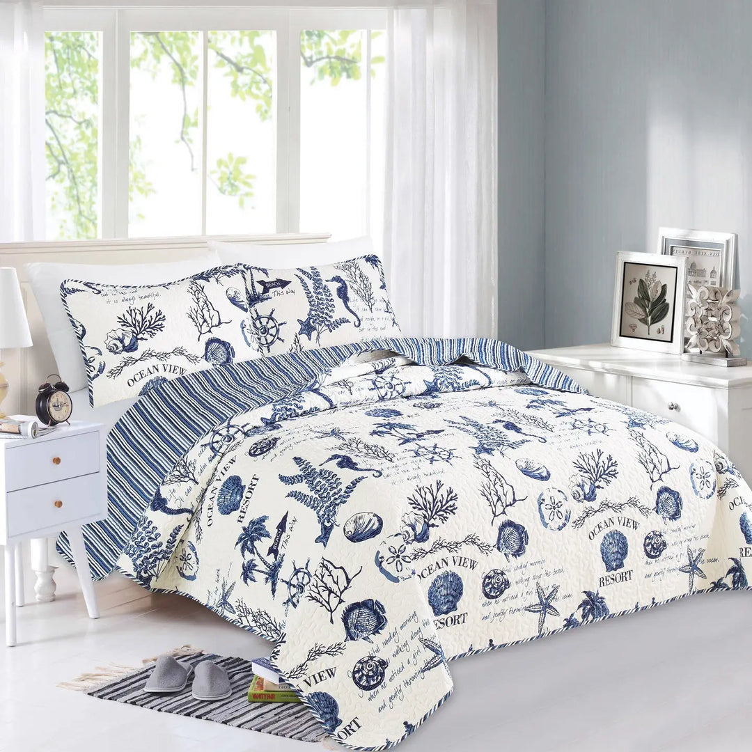 Catalina Sea Reversible Quilt Set