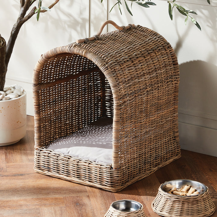 Coastal Haven Rattan Pet Retreat