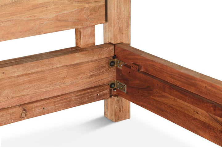 Harbor Frame Canopy Bed