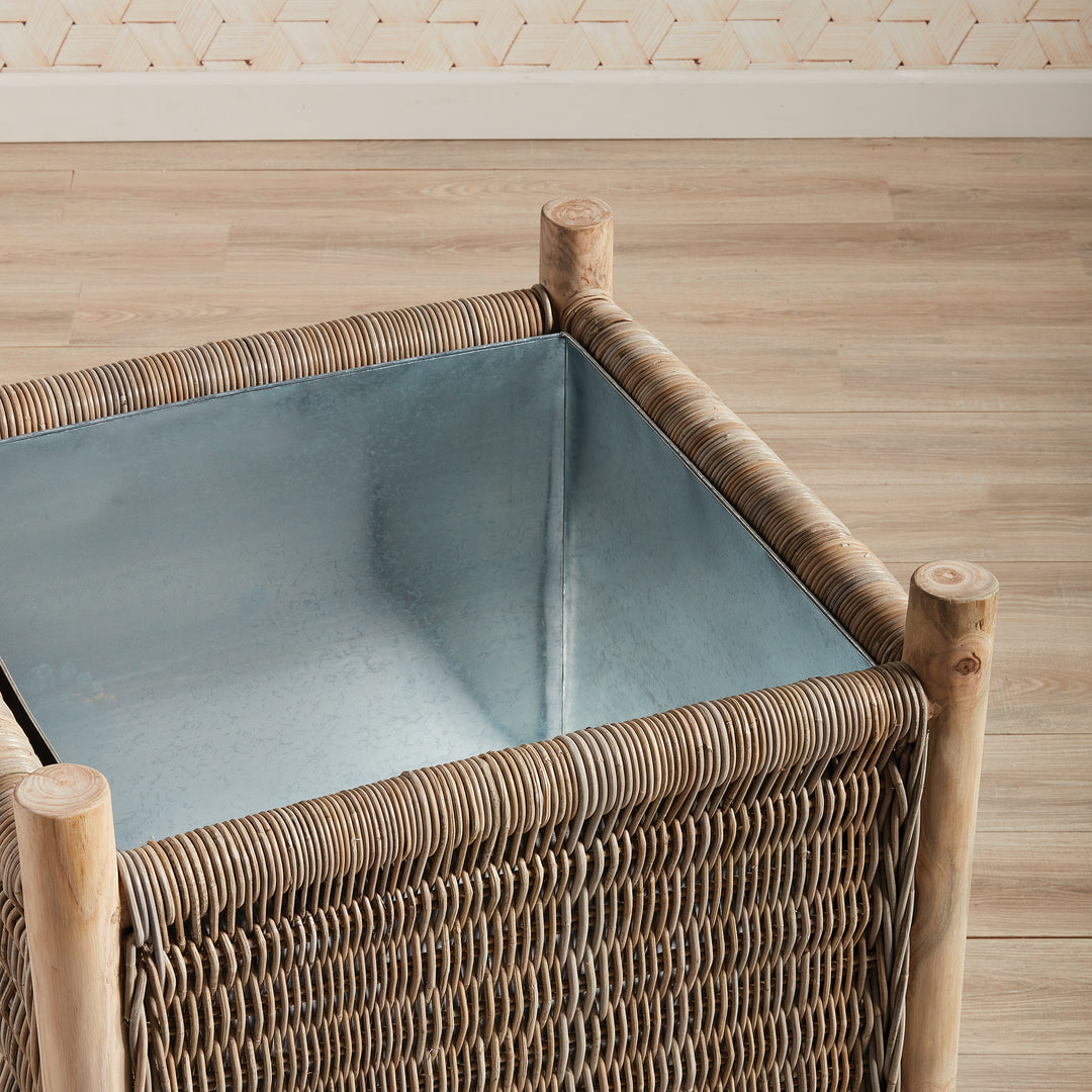 Interior view of London Grand rattan planter showing removable galvanized zinc liner and teak corner posts