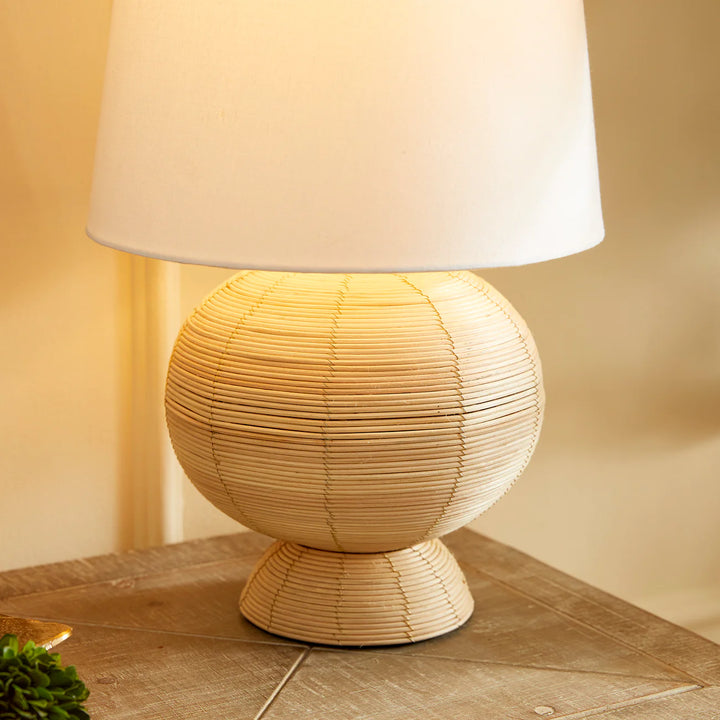 Mable Hourglass Lamp