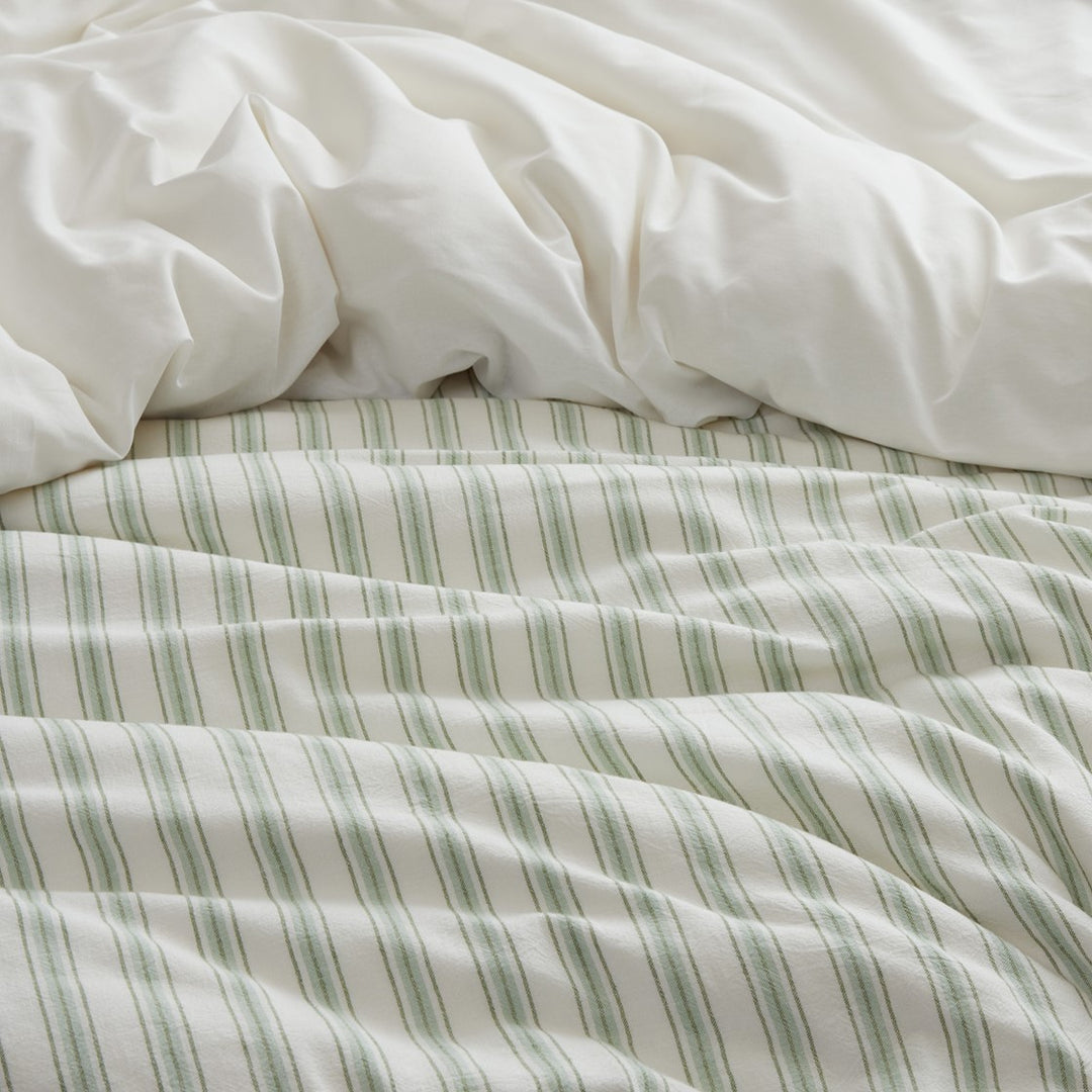 Madison Park Stripe Duvet Set