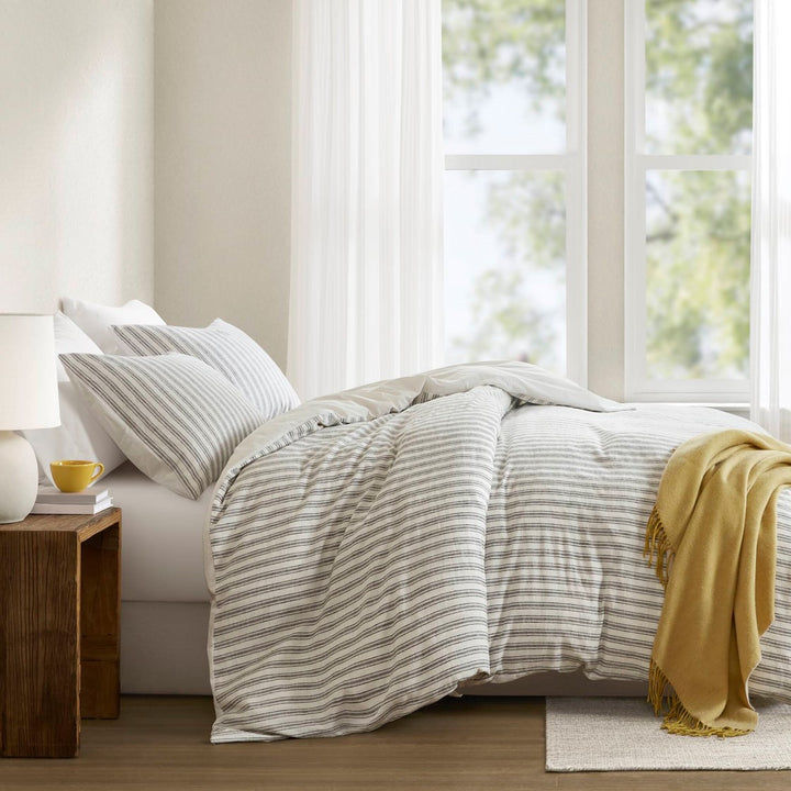 Madison Park Stripe Duvet Set