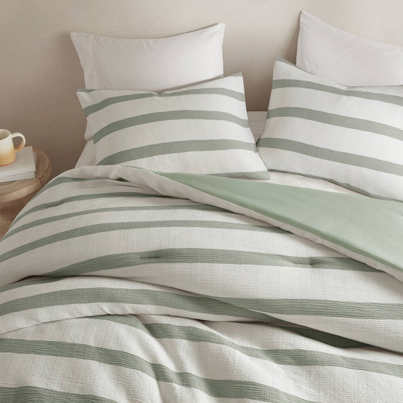 Maryland Striped Comforter Set