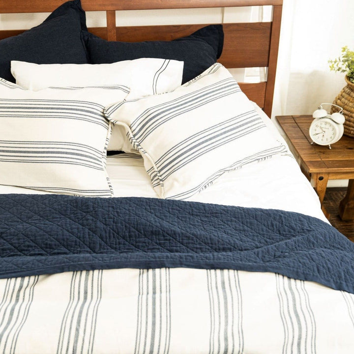Prescott Bedding Set in Navy color from HiEnd Accents