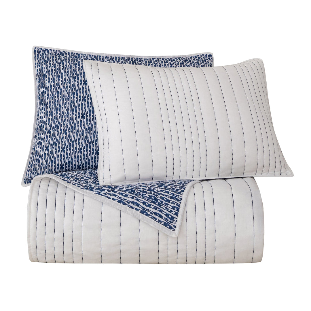 Oceana Reversible Quilt Set