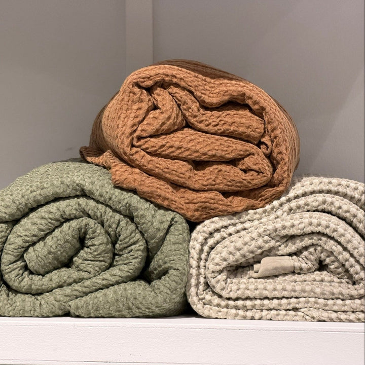 Waffle Pattern Coverlet Set