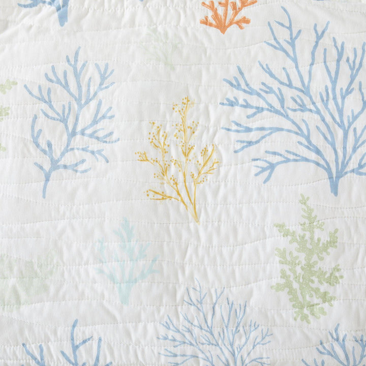 Crisp Maldives Reversible Quilt Set