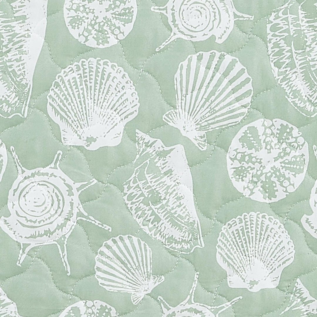 Seashell Green Reversible Quilt Set