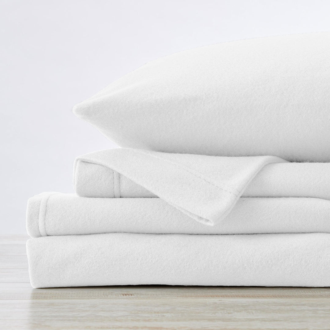 Christina 4-Piece Solid Fleece Sheets