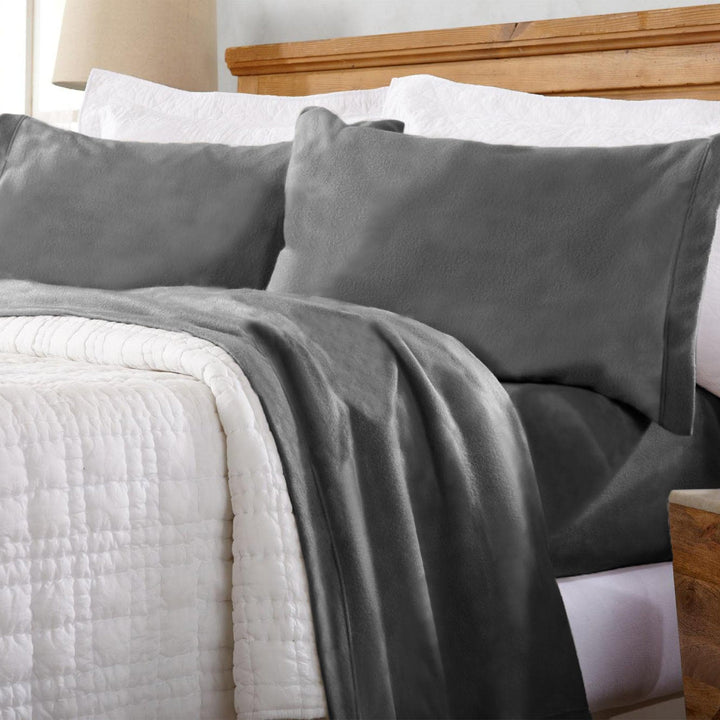 Christina 4-Piece Solid Fleece Sheets