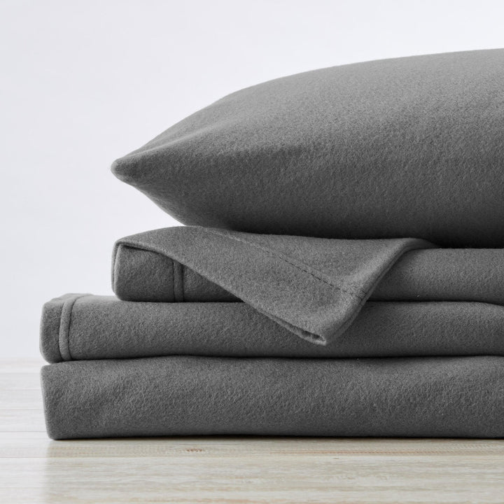 Christina 4-Piece Solid Fleece Sheets