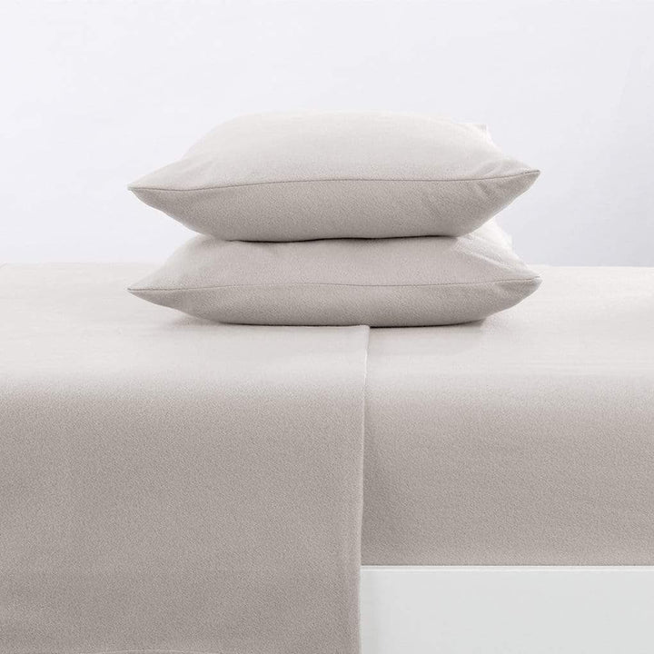 Christina 4-Piece Solid Fleece Sheets
