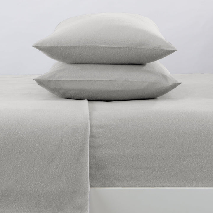 Nordic 4-Piece Cotton Solid Flannel Sheet