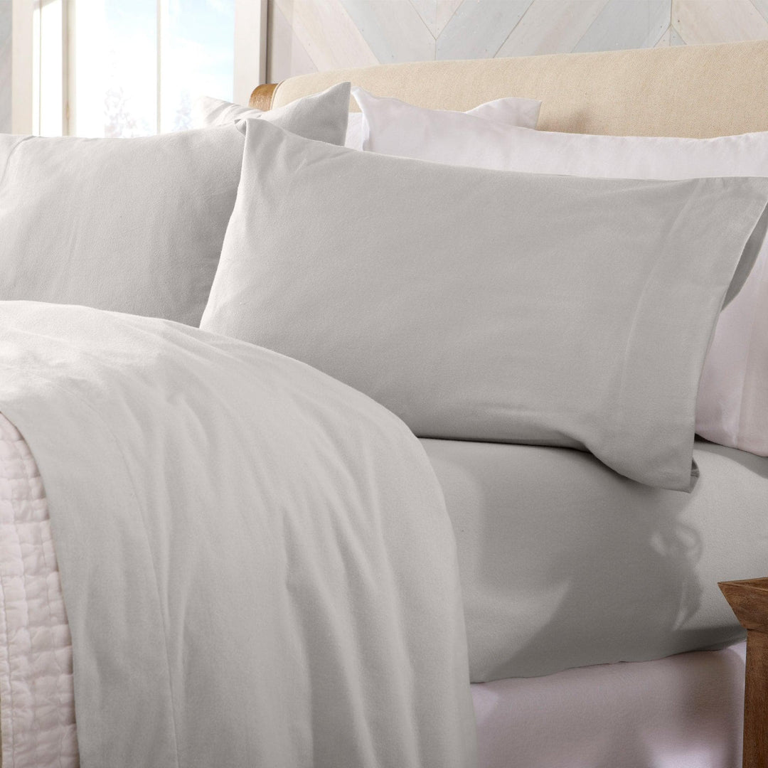 Nordic 4-Piece Cotton Solid Flannel Sheet