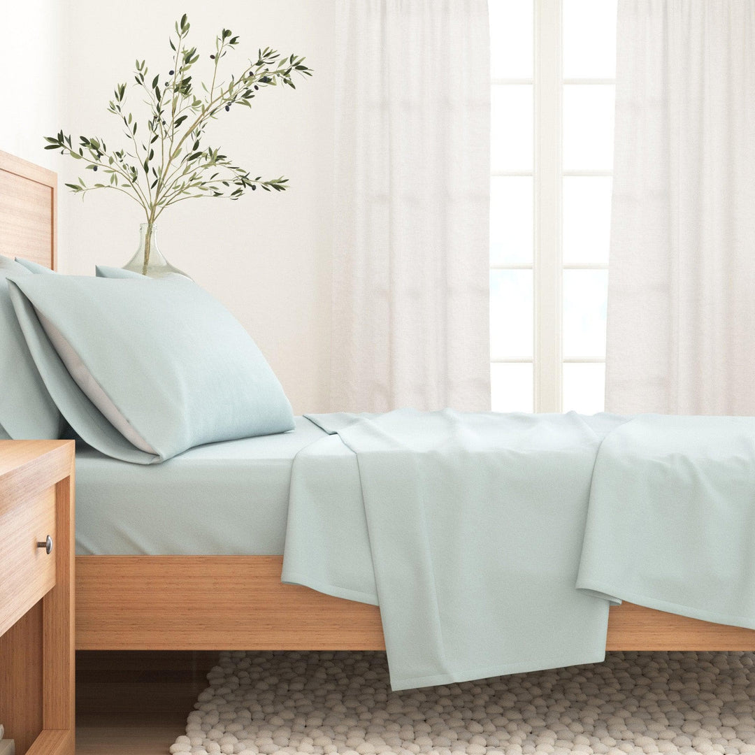 Nordic 4-Piece Cotton Solid Flannel Sheet