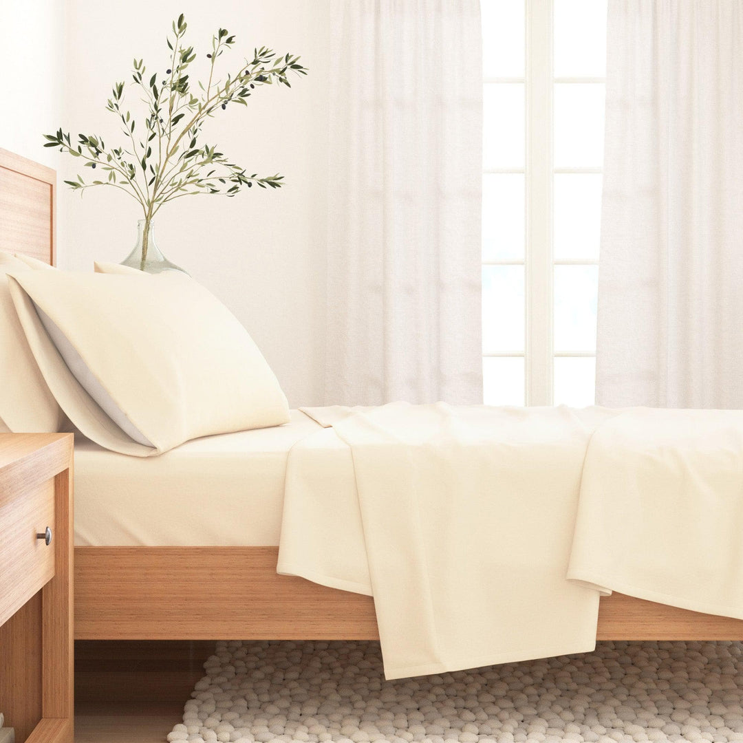 Nordic 4-Piece Cotton Solid Flannel Sheet