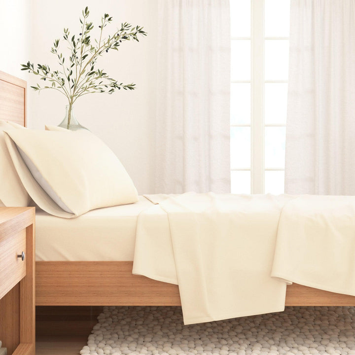Nordic 4-Piece Cotton Solid Flannel Sheet