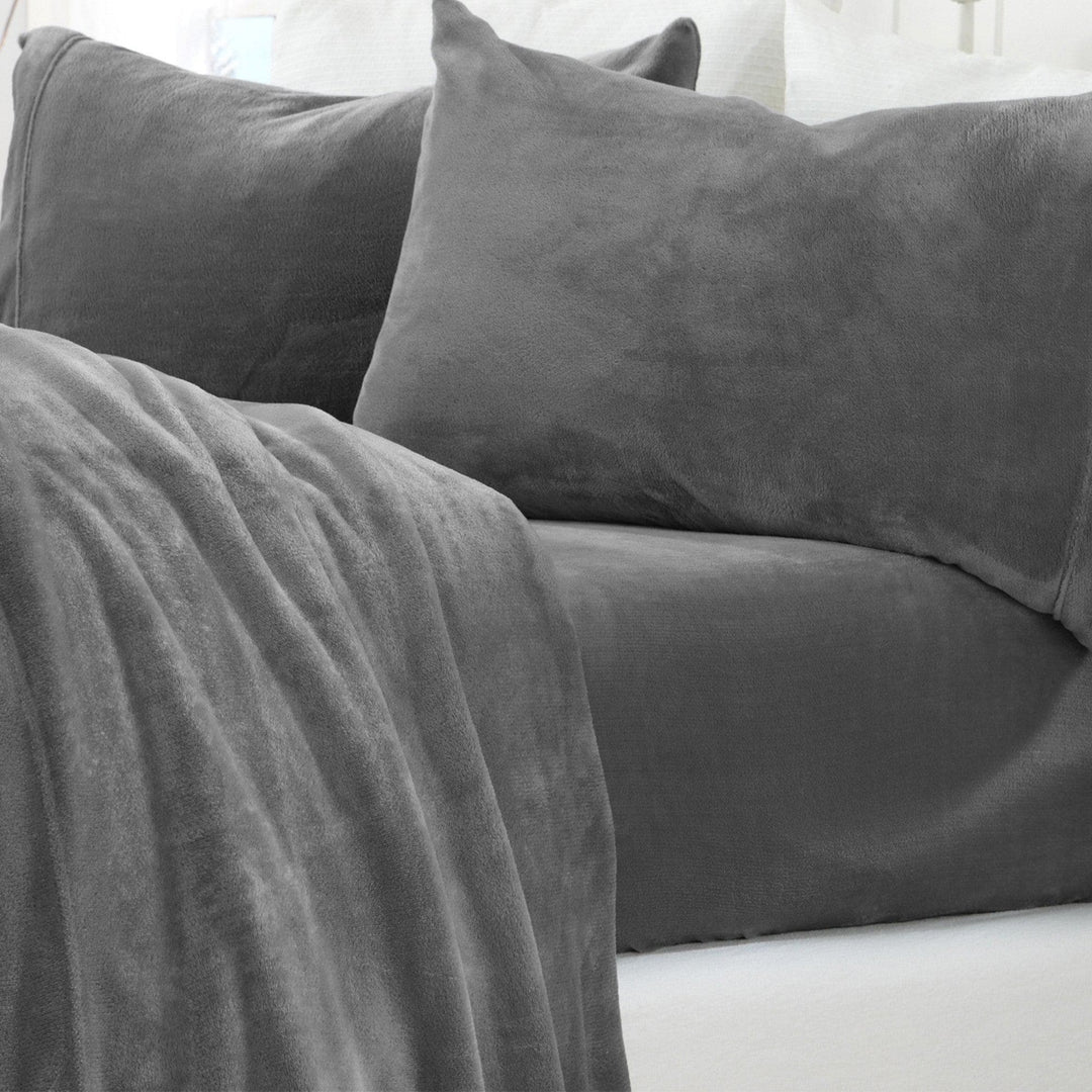 4-Piece Solid Plush Sheet - Velvet Luxe Collection
