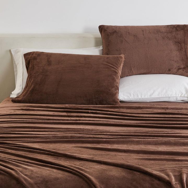 4-Piece Solid Plush Sheet - Velvet Luxe Collection