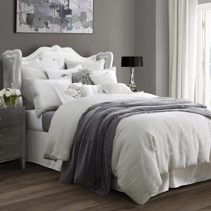 Sand Waves Comforter Set